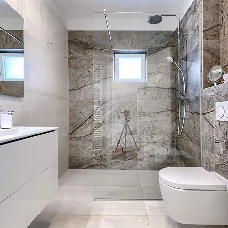 Villa Aponia By Interhome *