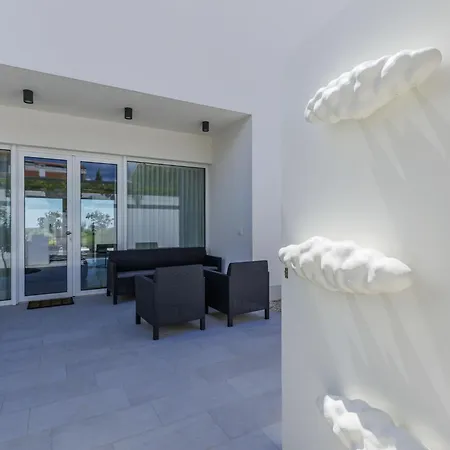 Villa Aponia By Interhome