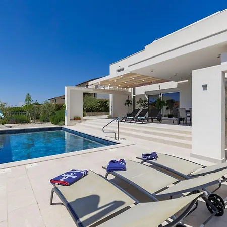 Aponia By Interhome *